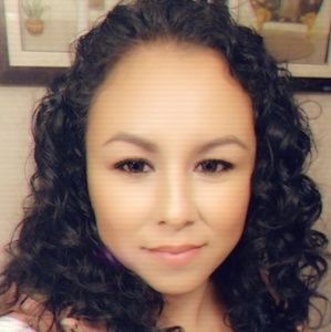 Meet your Posher, Miriam